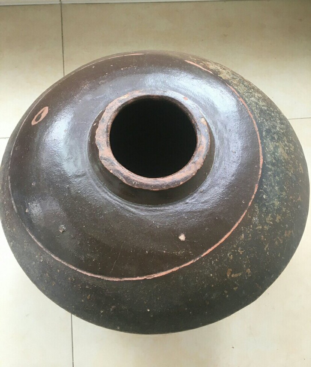 瓷器鉴赏实录#瓷器#  &藏友咨询:黑釉酒瓮,请老师断代,暂不估价,谢谢!