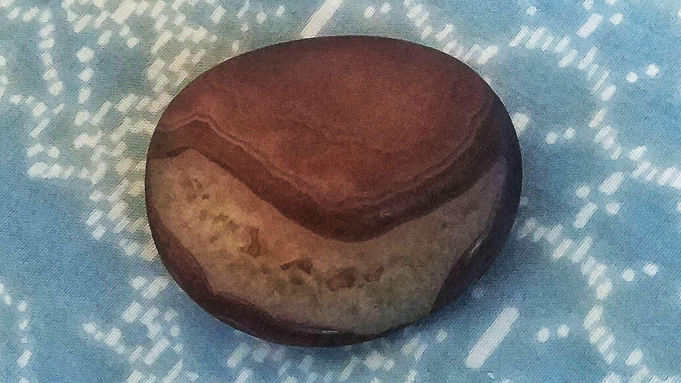 图一天然豹斑石观音大士象形石,图二天然法式面包玛瑙材质象形石,估值