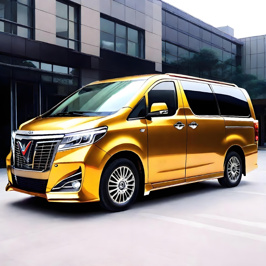 呀吼!这金色的五菱mpv商务车好闪啊,看起来就贵气!