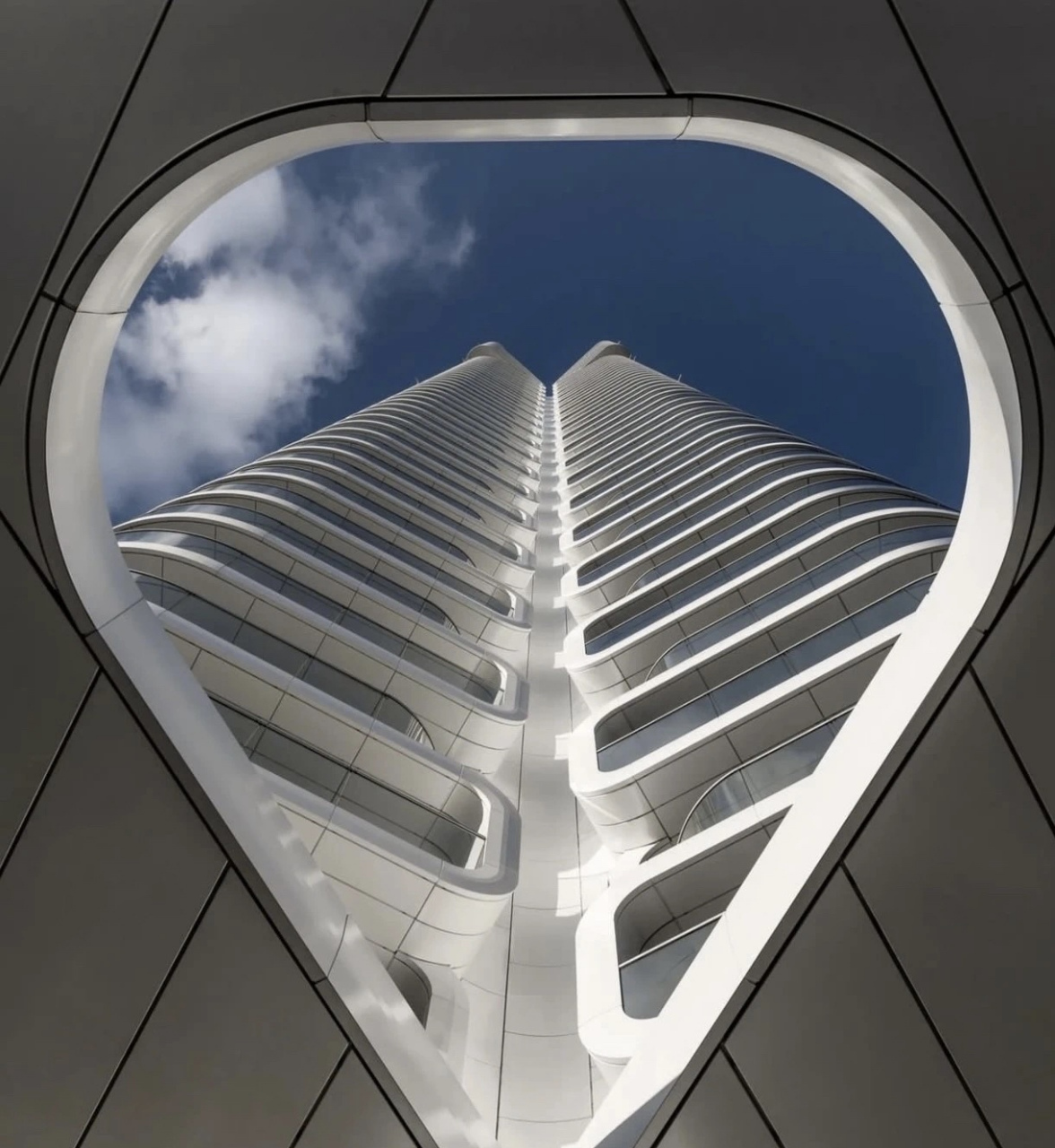 创意旋转楼梯设计之一