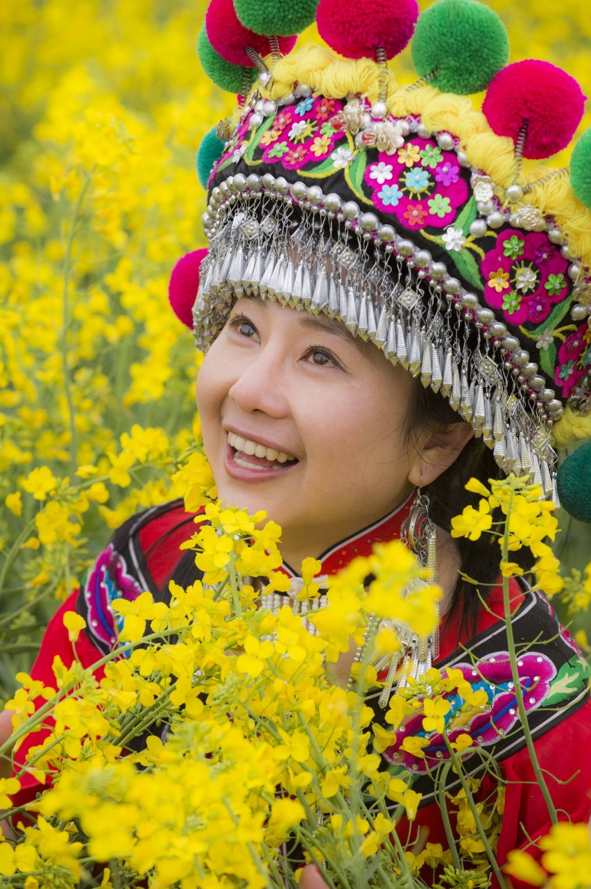 云南彝族歌手周丽珍 曾登上2015年羊年春节联欢晚会