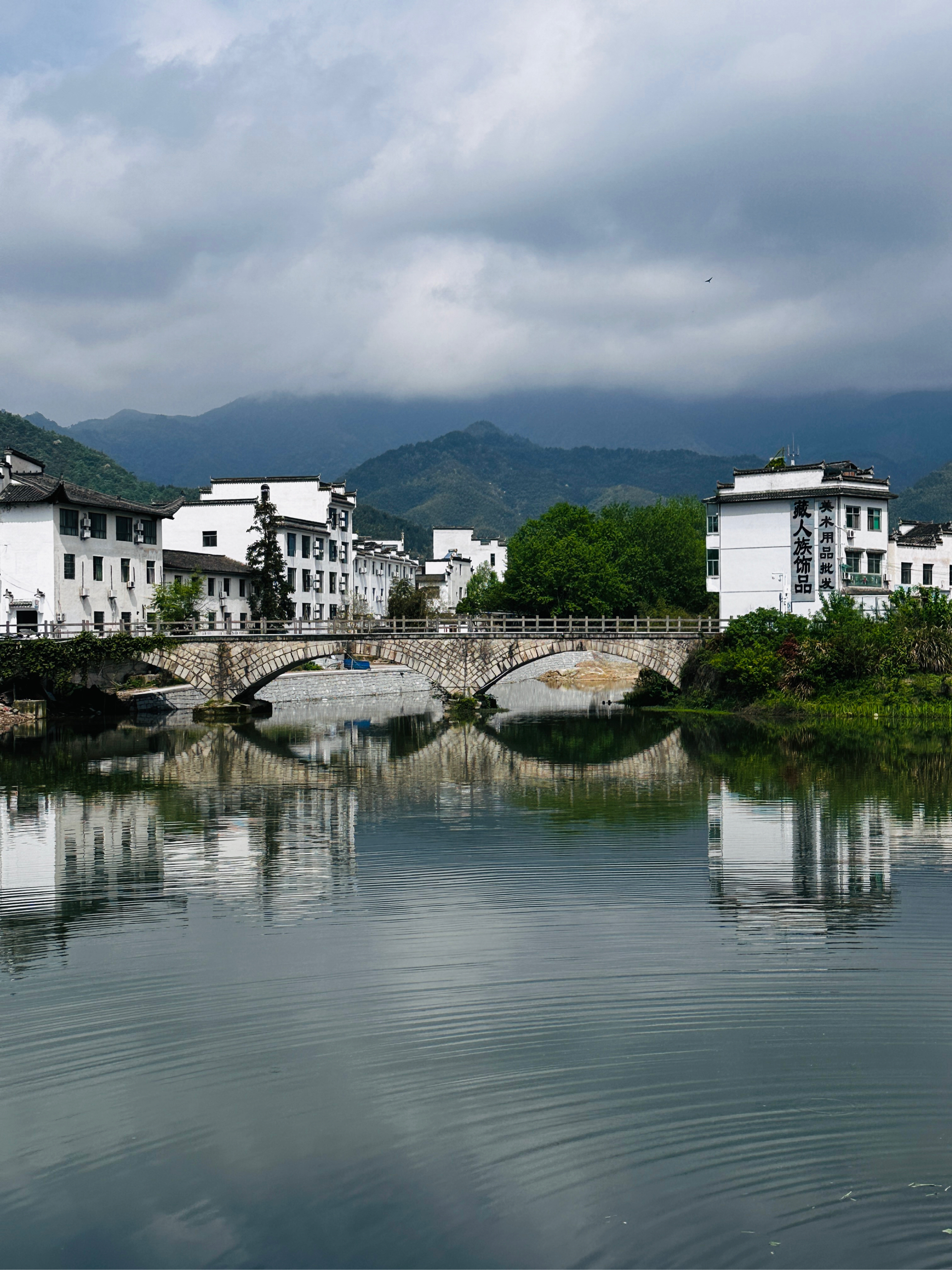 宏村标志性景点图片