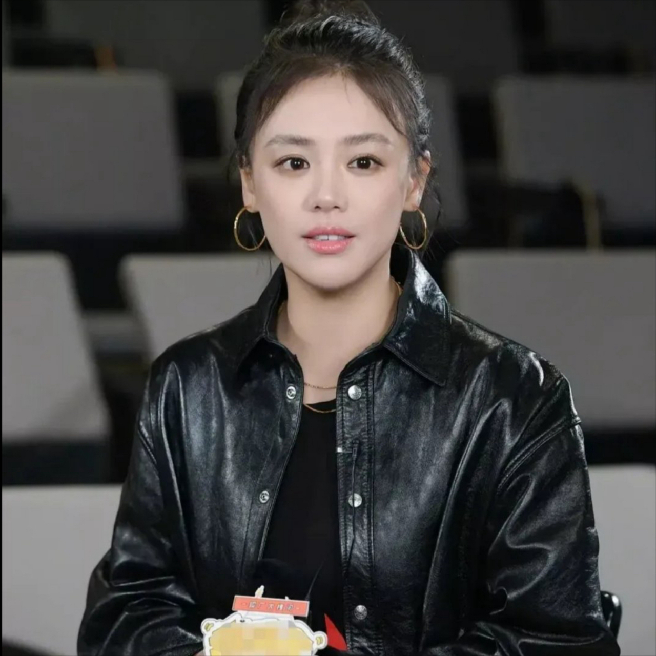 我发现,马思纯和周冬雨都特别神奇,但她们神奇的点又完全不一样~~  不