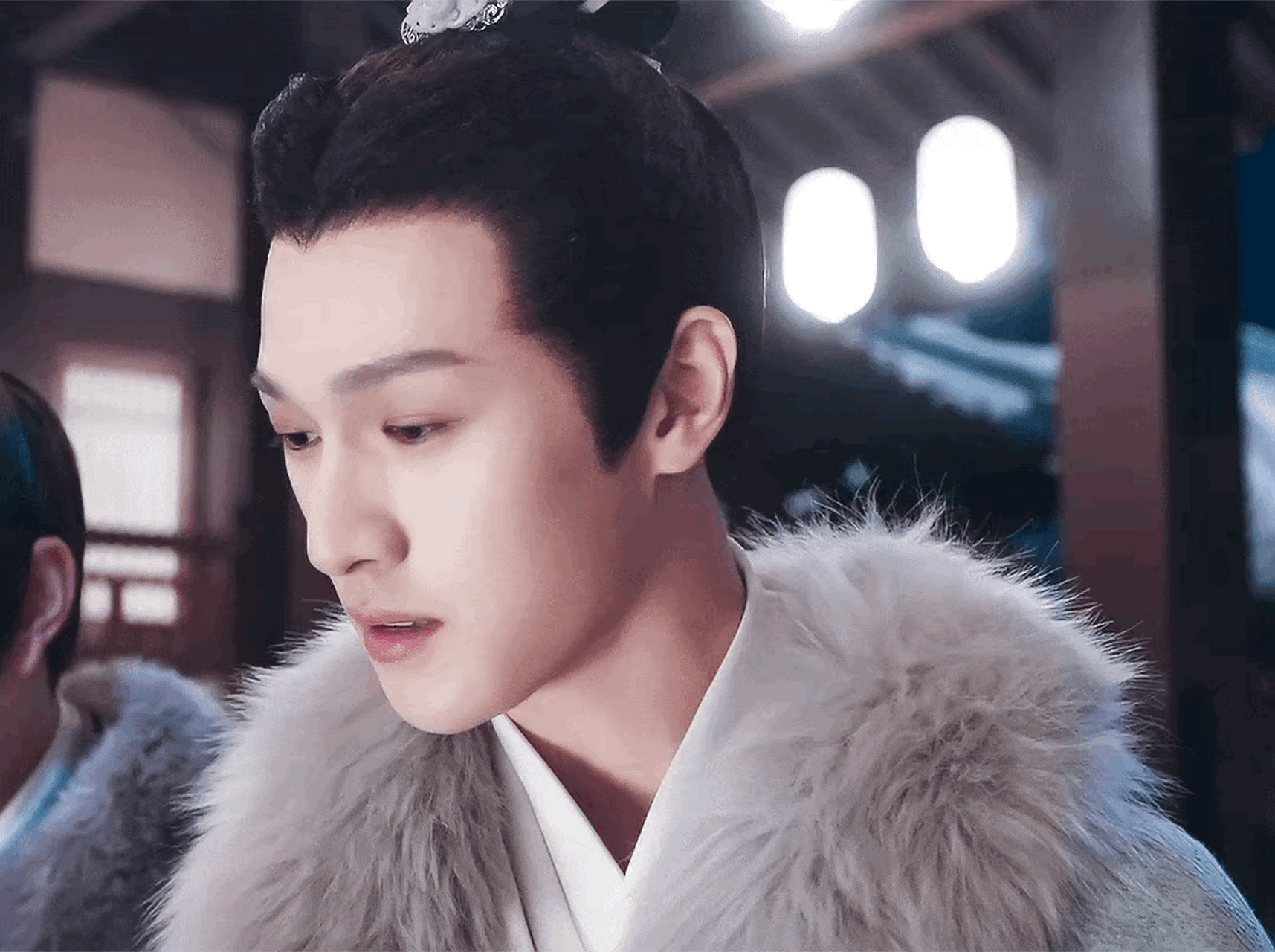 原来李昀锐出演袁善见的时候,刚从训练营出来,难怪那时候气质那么好!