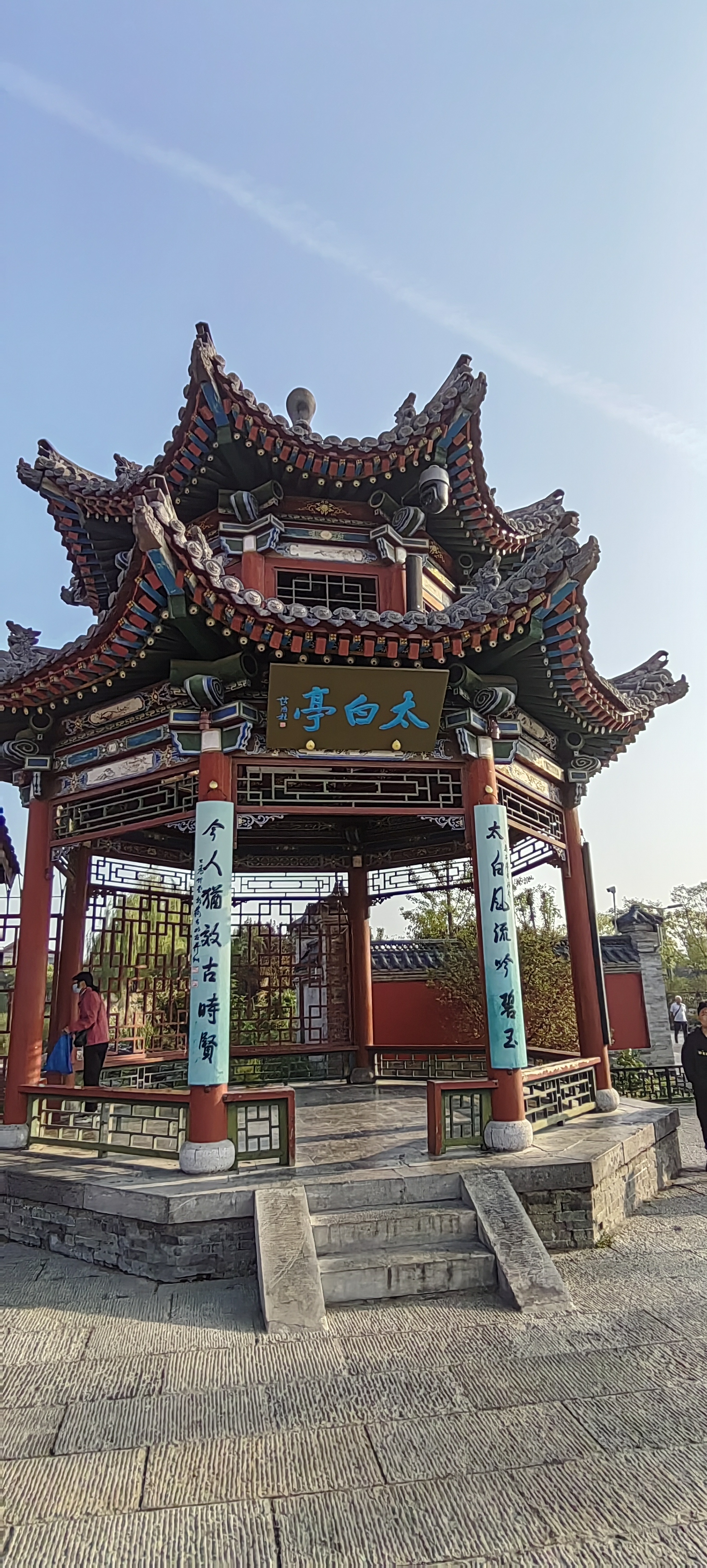晋祠旅游区是一个融自然风光,历史文化和人文景观于一体的旅游胜地.