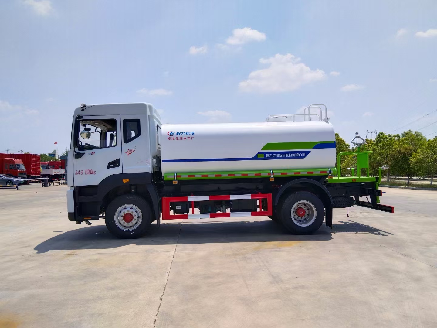 新款东风d9多利卡13吨#洒水车