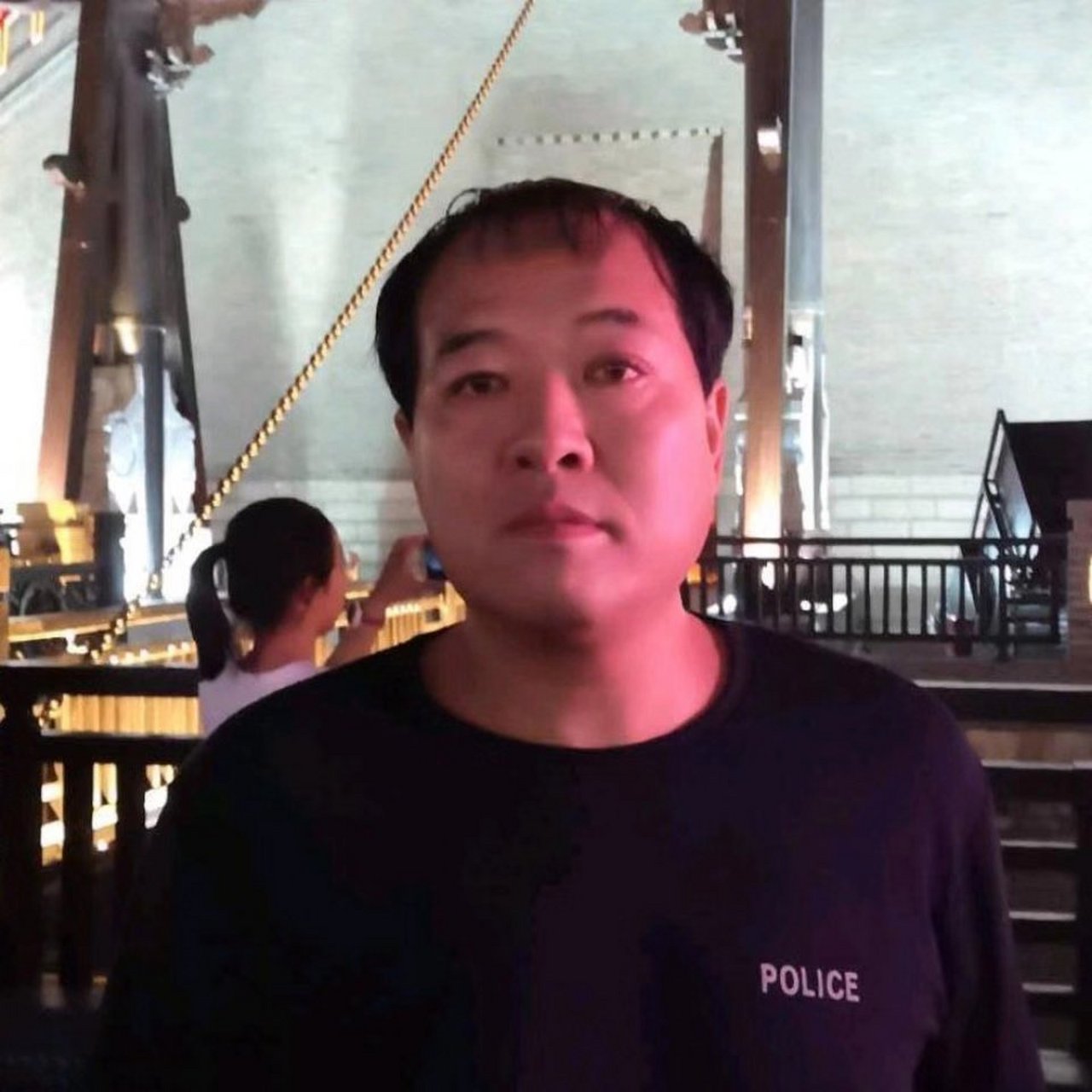 艾丕善二女儿艾神霞老公张一飞