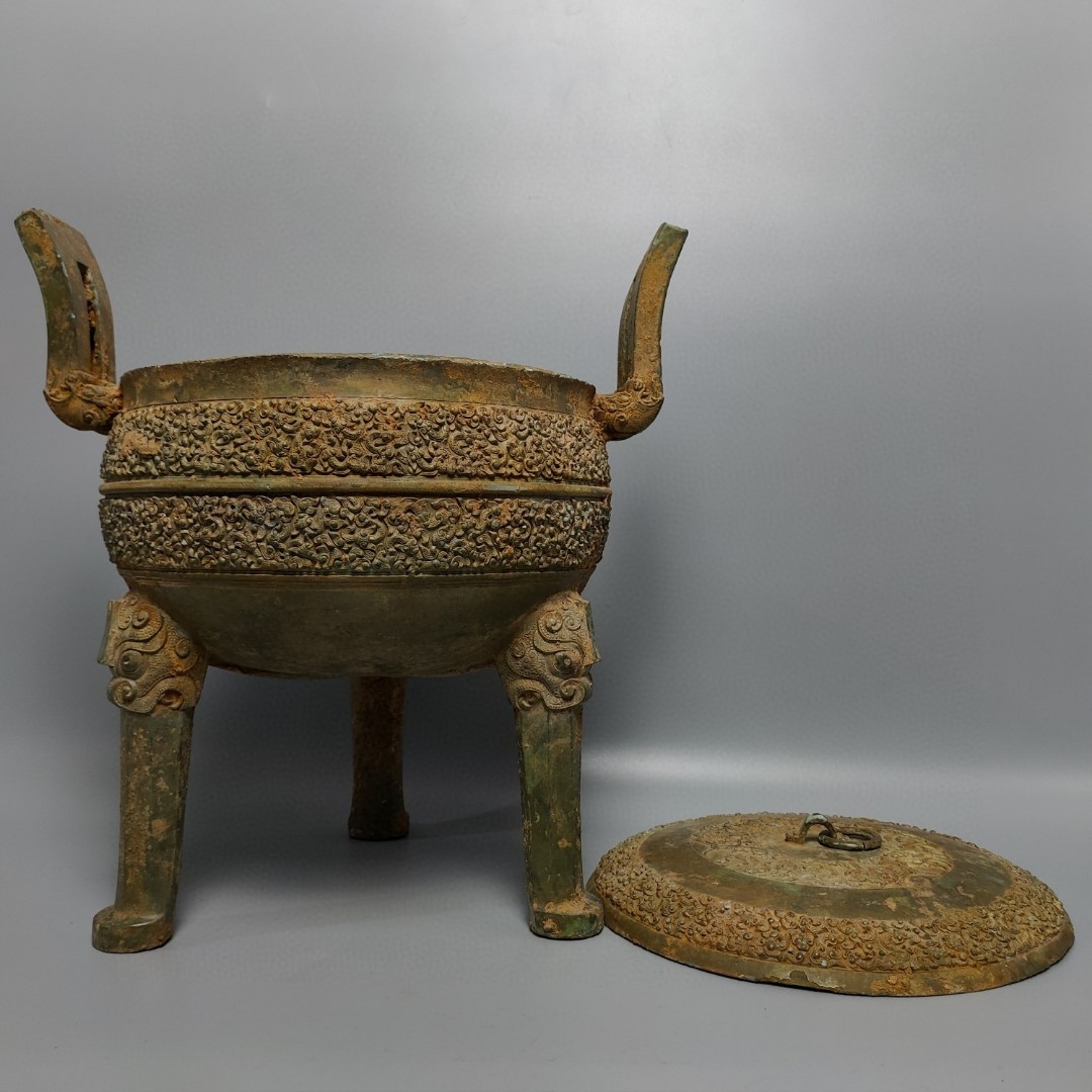 战国青铜——三足盖鼎《精品》—— 高:36厘米——宽:34厘米—— 重