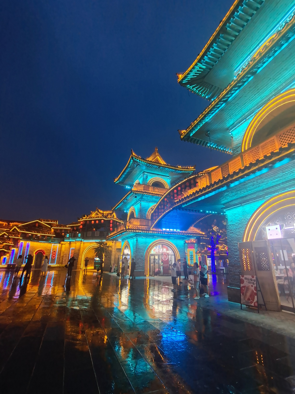 雨后人间烟火醉美巷子——水街烟火巷子