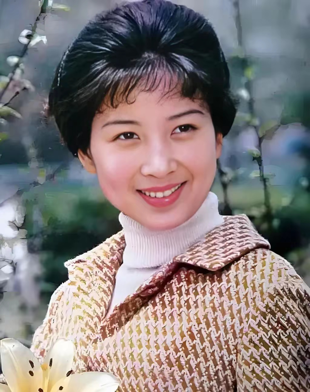 吴海燕盛世美颜旧照曝光 最近网上流出吴海燕年轻时旧照 ,照片里她