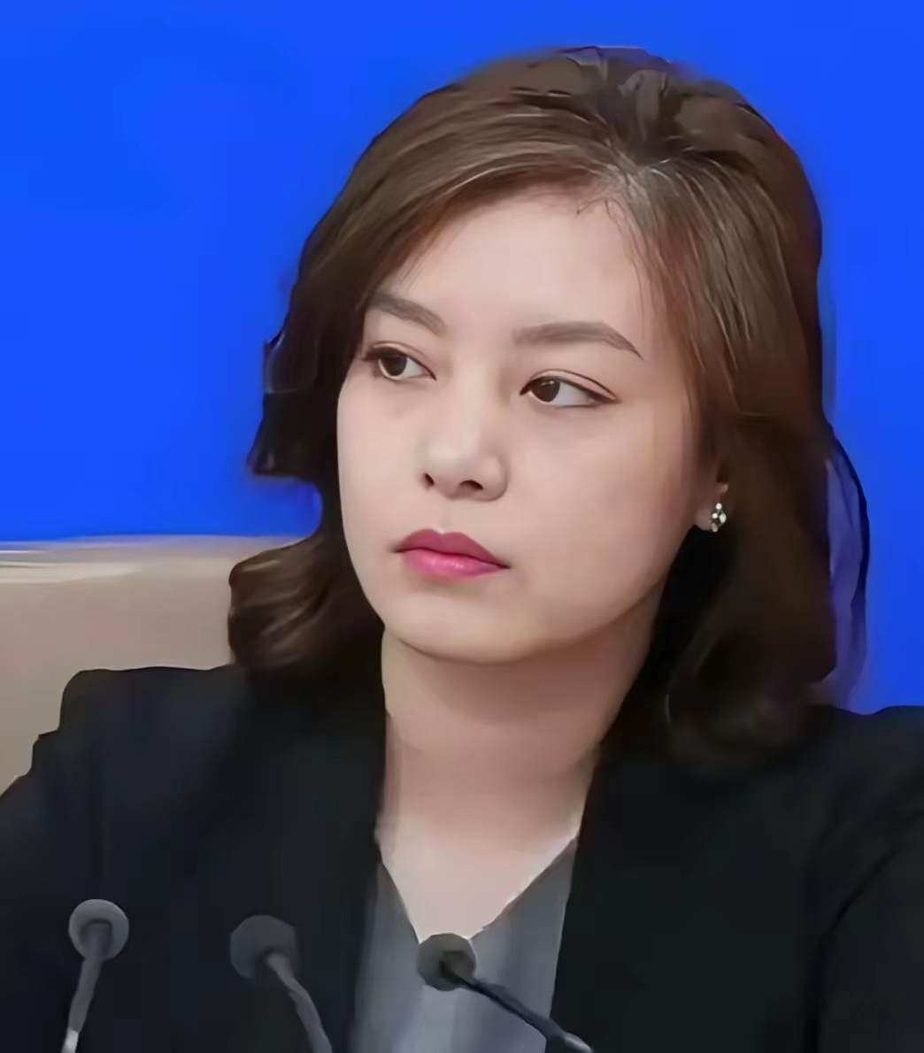 张京太飒了!在外交场合上,她以霸气之姿,成了全场焦点