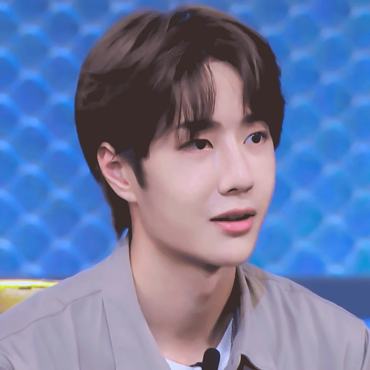 王一博好爱笑,笑起来很可爱,让人如沐春风!