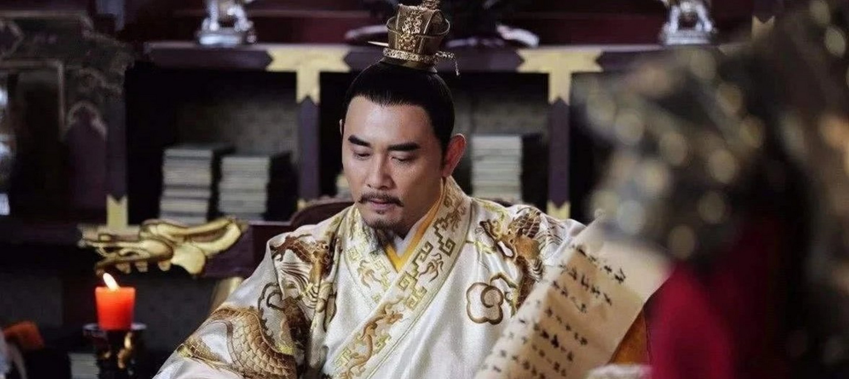 太子李瑛被李林甫陷害而死后,唐玄宗询问高力士太子人选.