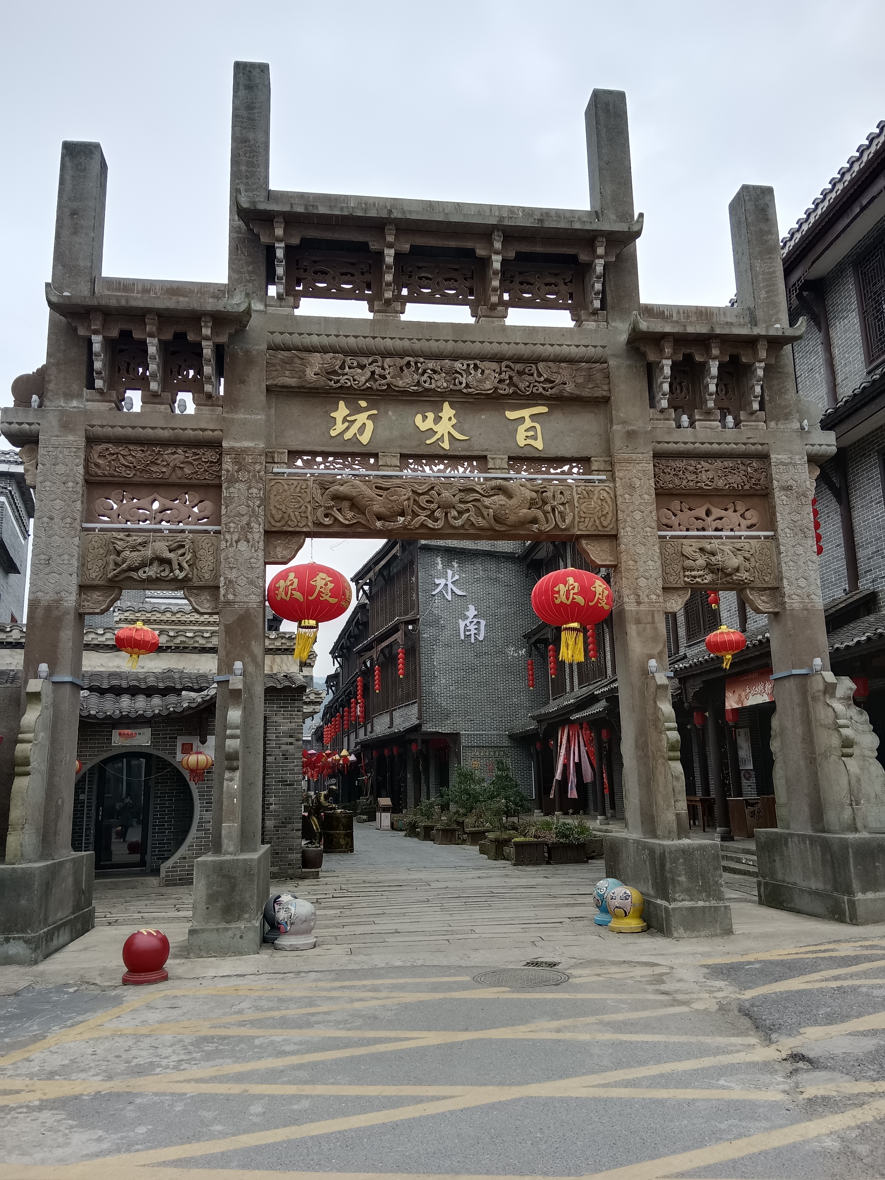 南昌安义古村(三) 人还是挺多的