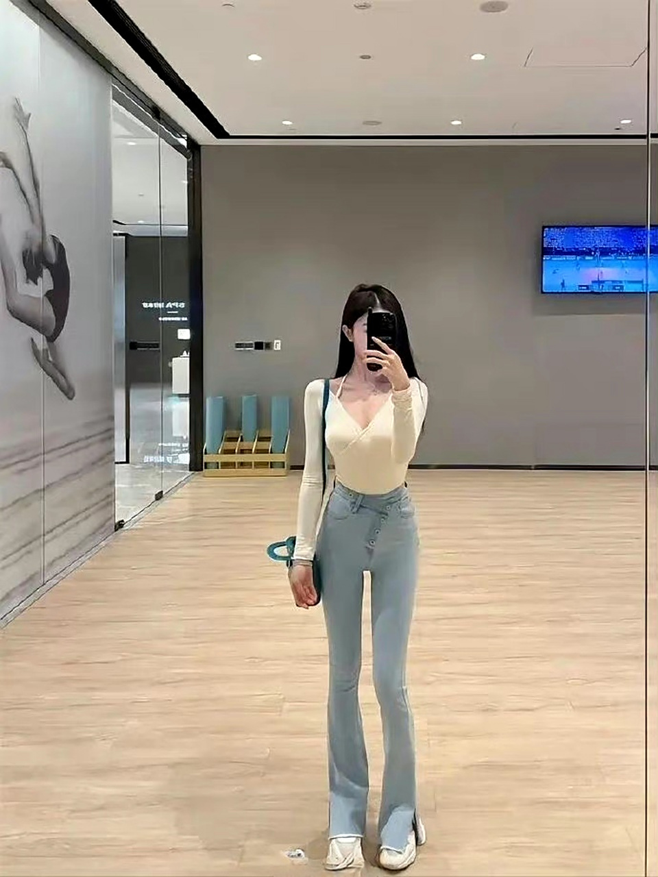 黄金比例身材.#美女# #性感好身材