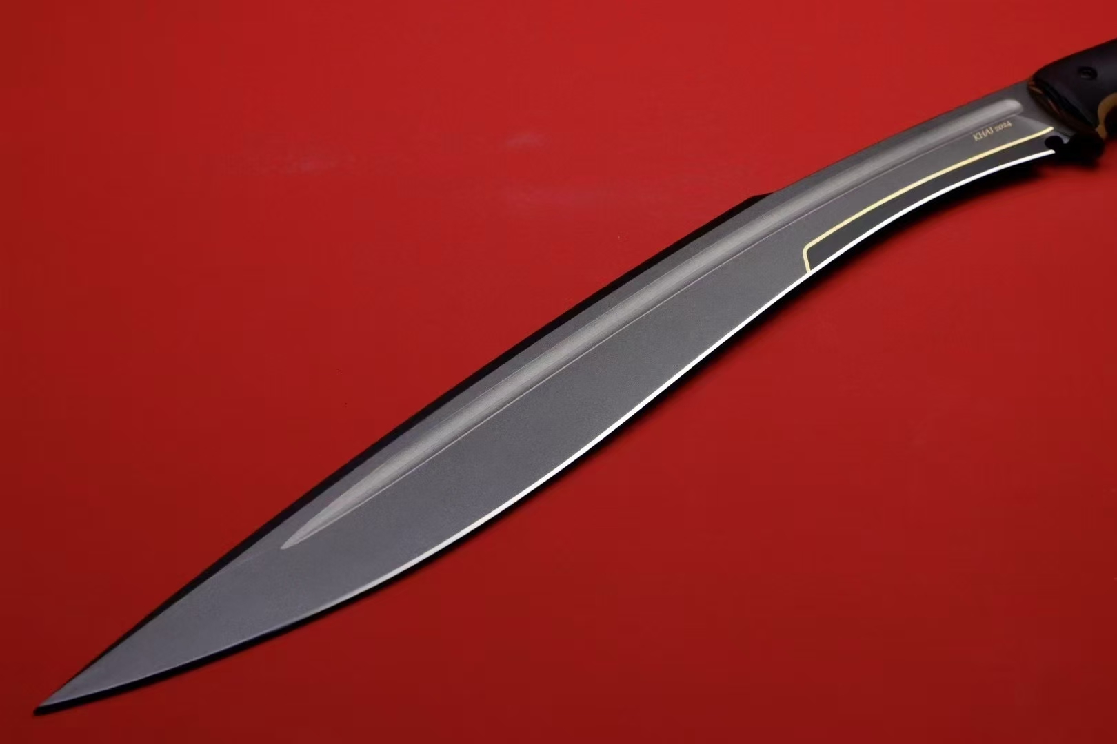 khai 实用级战术金刚四代 曾获得名刀秀举办的劈砍大赛冠军 !