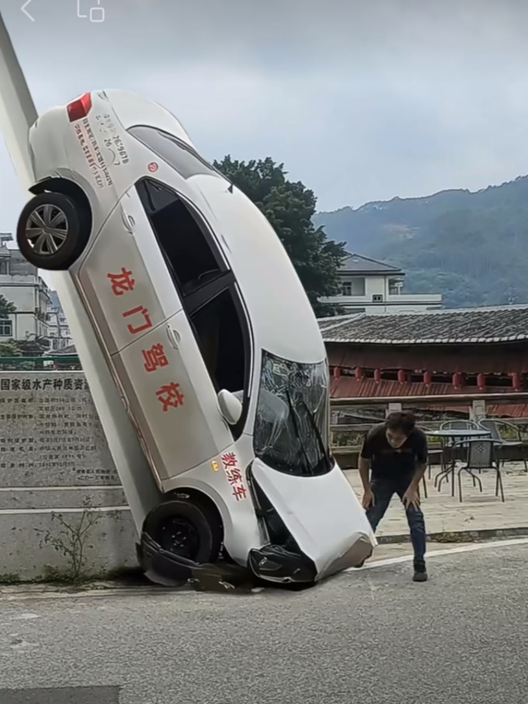 也不知道是教练教的问题,还是学员的学的问题