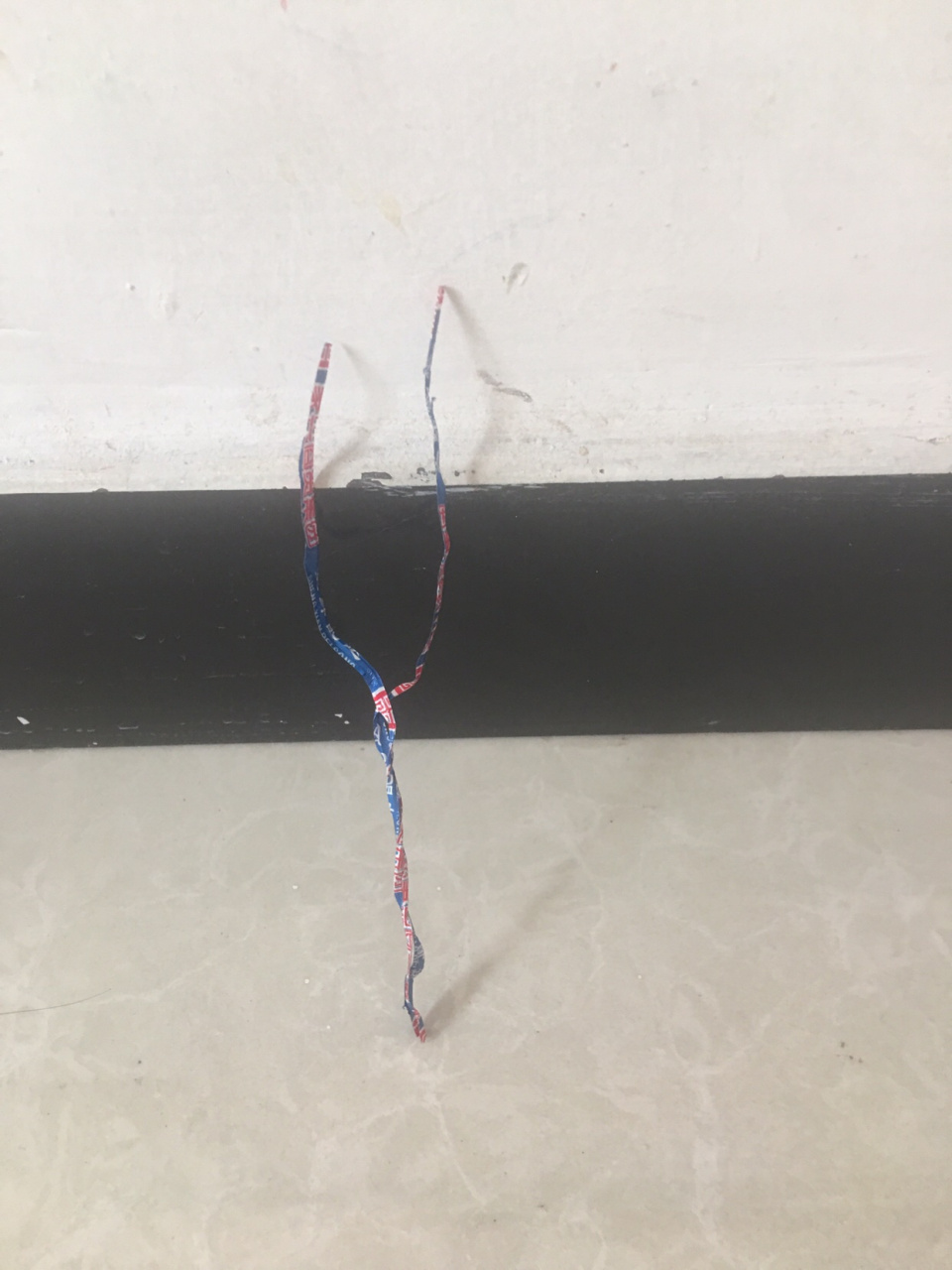 特卖产品《通往天堂的钥匙》,只要18块免费作死,记住死了不算什么,不