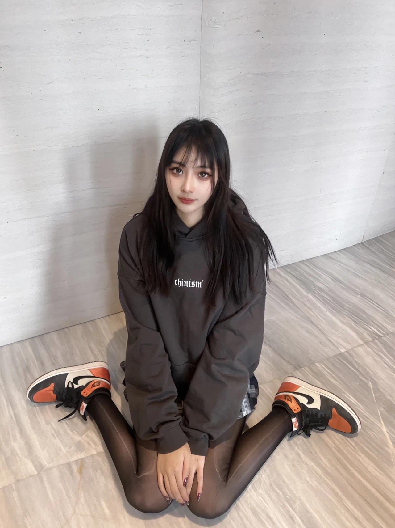 aj小姐姐#美腿# #性感好身材# #丝袜美腿