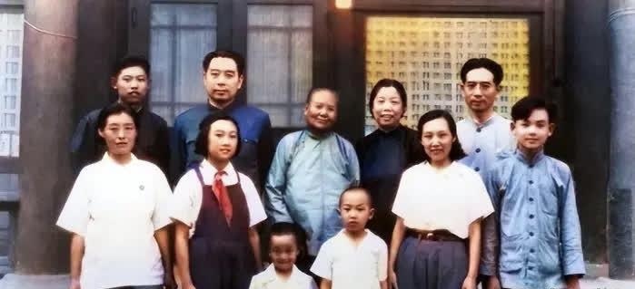 伟人们与家人的合影,舍小家顾大家!