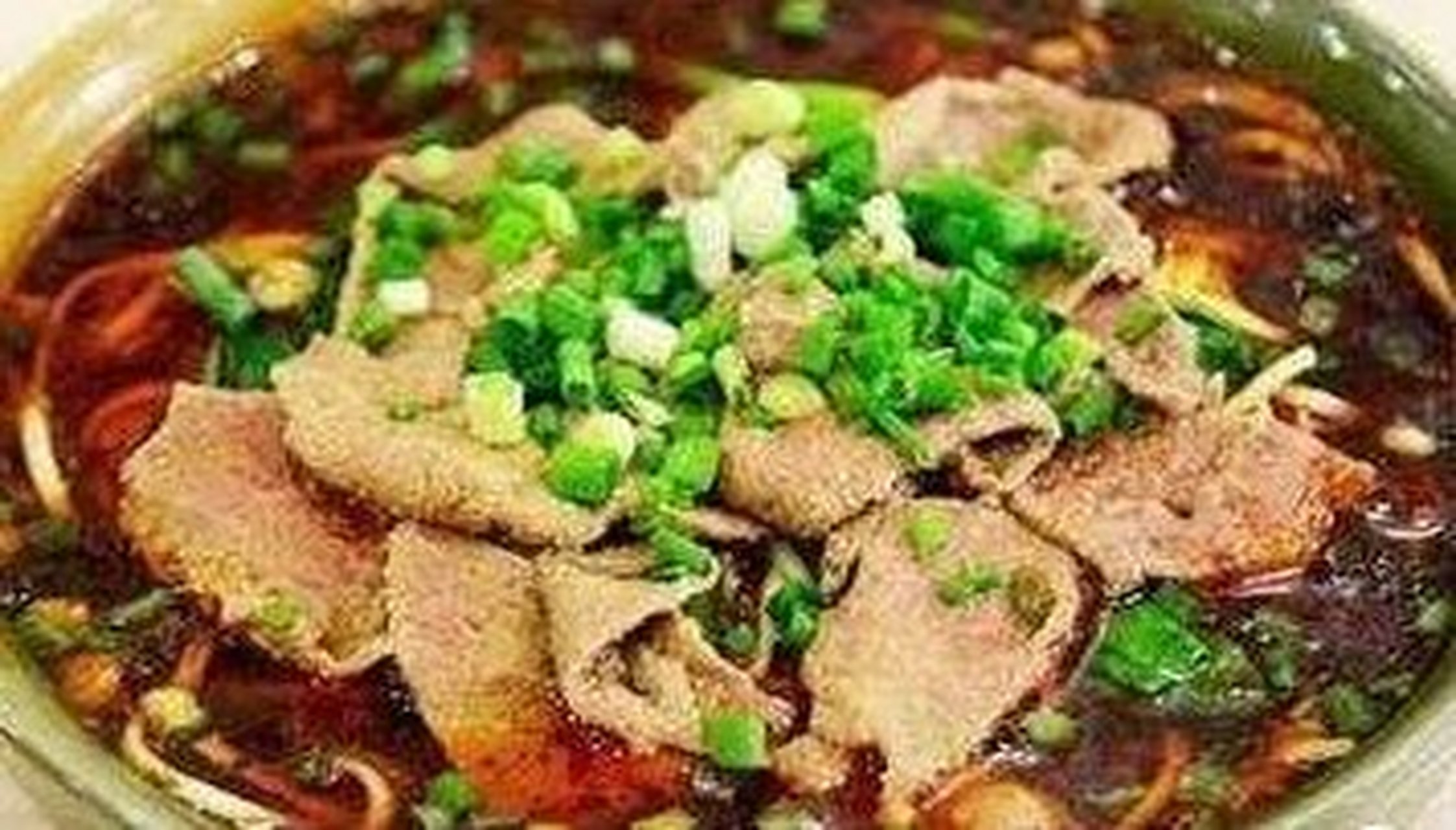 珍惜粮食拒绝浪费# 南通跳面,又叫"曹顶面","切面"或"小刀面",是江苏