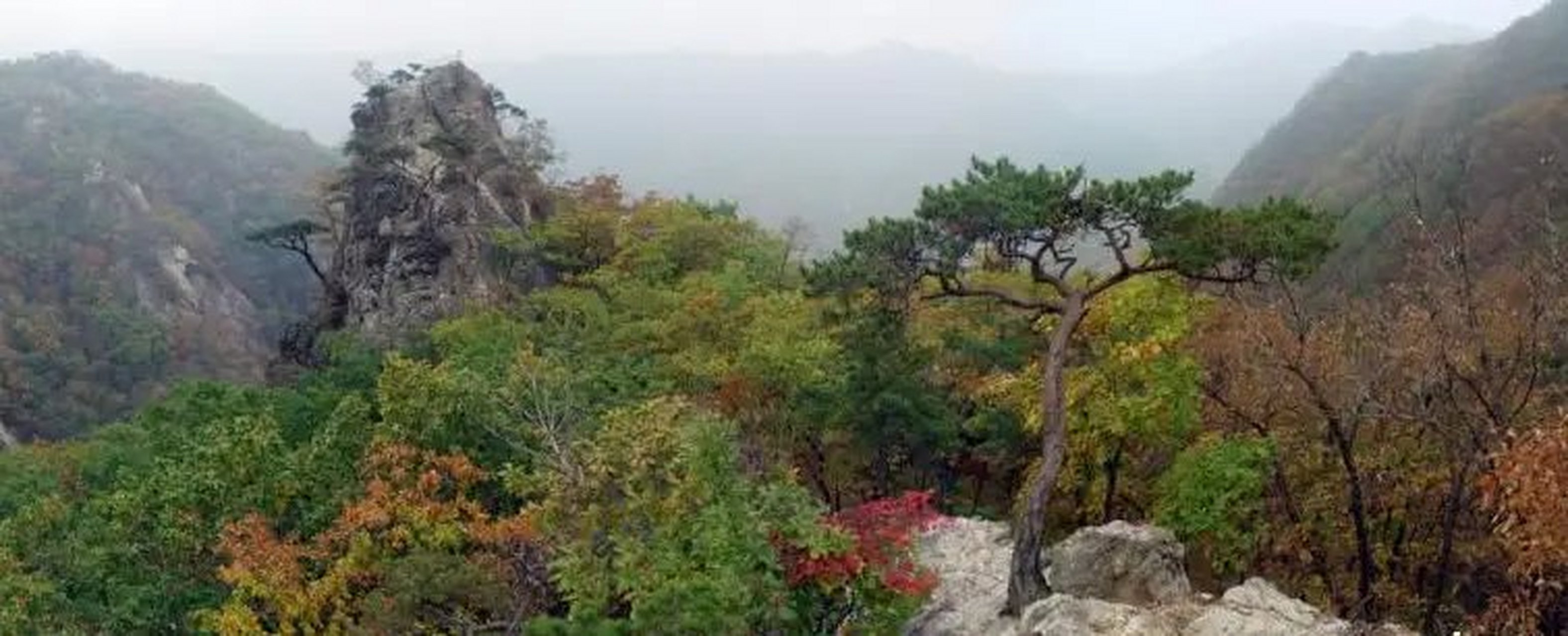 鞍山岫岩药山风景区(鞍山市岫岩满族自治县韭菜沟乡政府附近,药山以