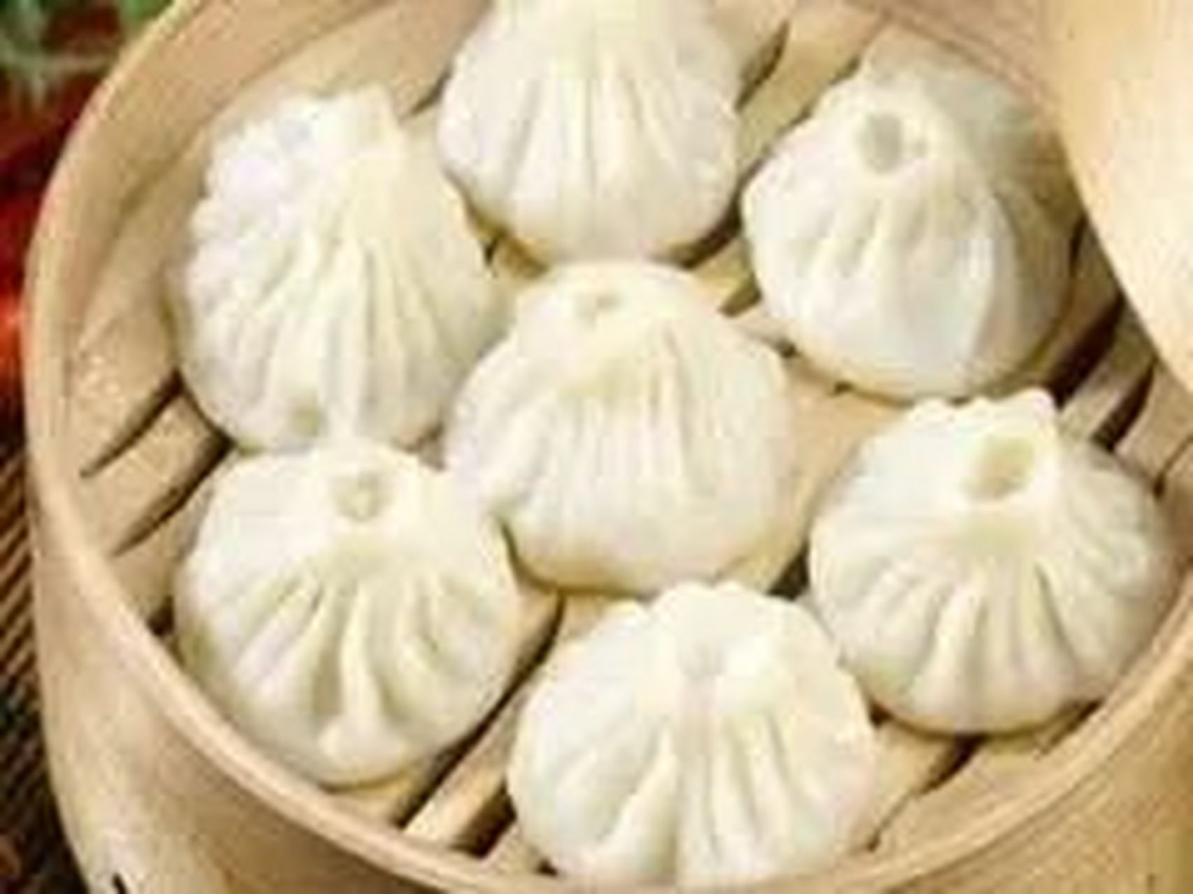 珍惜粮食拒绝浪费# 上海南翔小笼包(steamed buns),已有100多年的