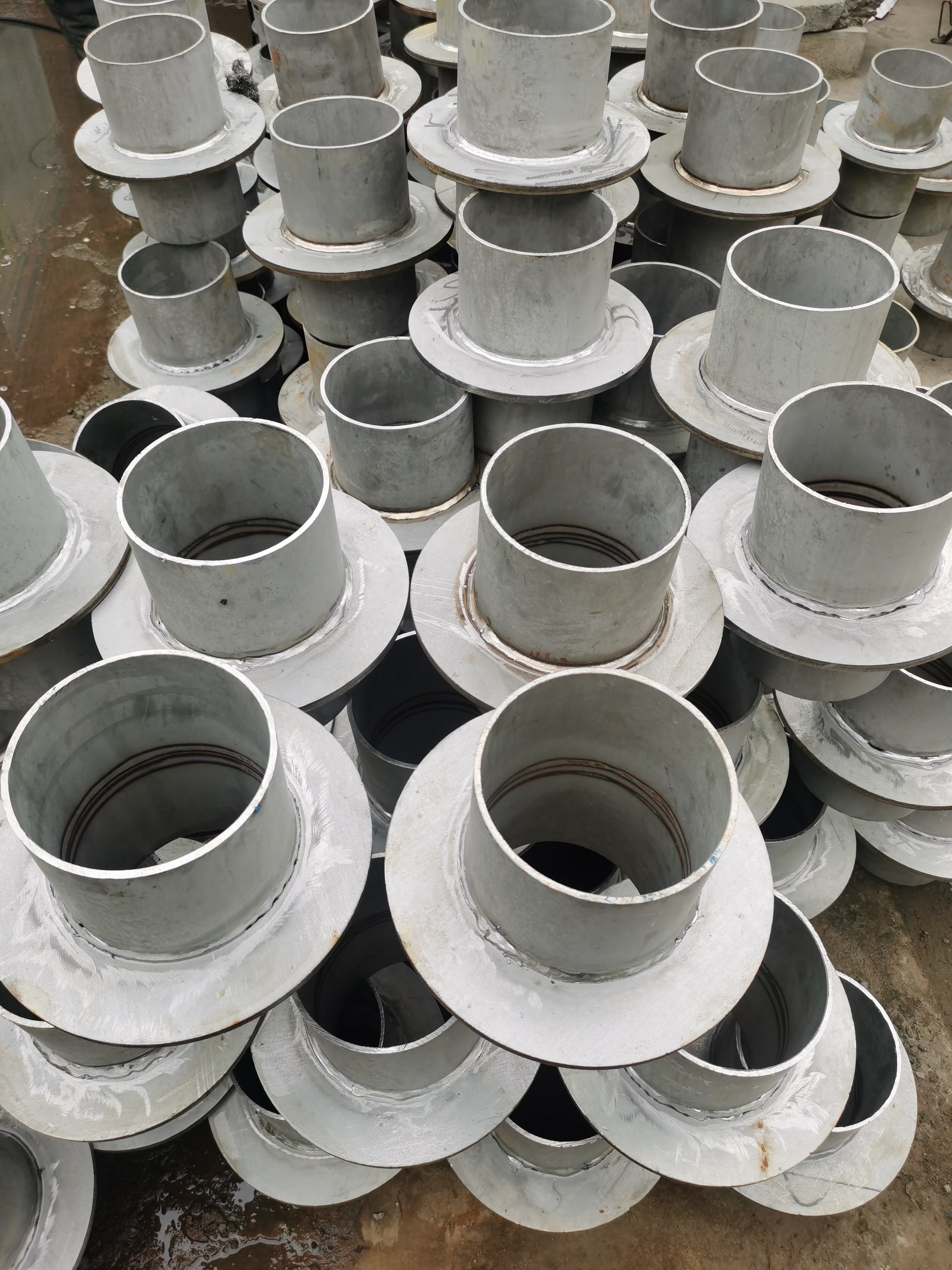 屋面止水套管污水池预埋管管道套管不锈钢刚性防水套管图片不锈钢防水