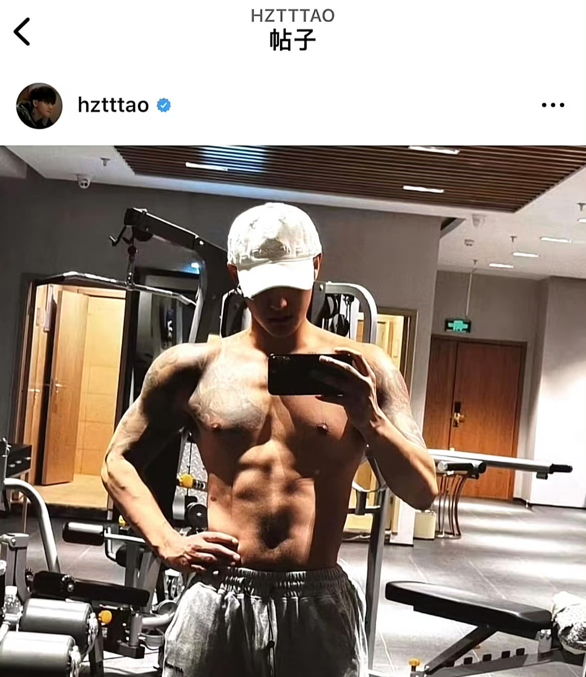 凭腹肌认人,谁是你家哥哥 今天黄子韬在ins大秀腹肌,以前是真没看出来