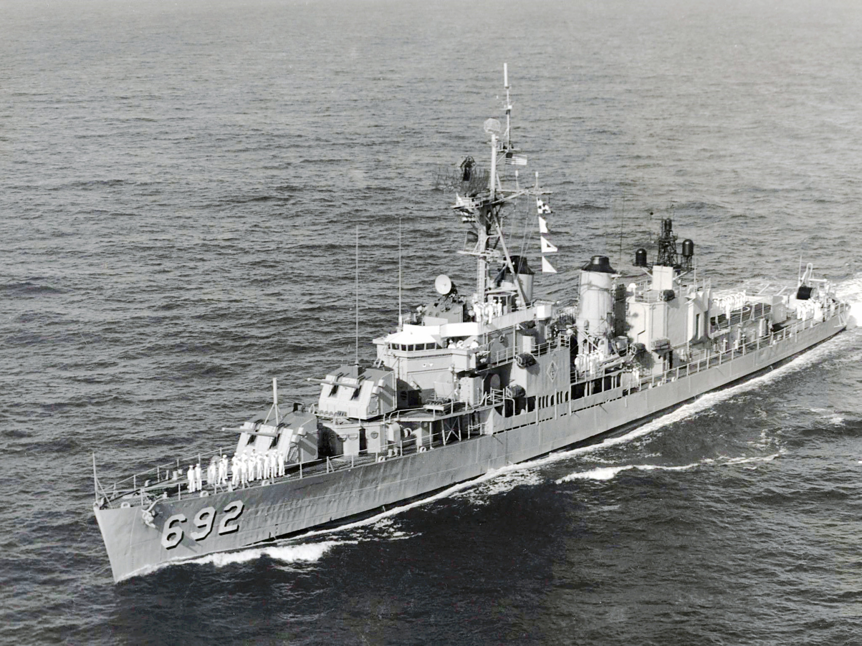 美国最佳驱逐舰弗莱彻级因dd-445弗莱彻号而得名.