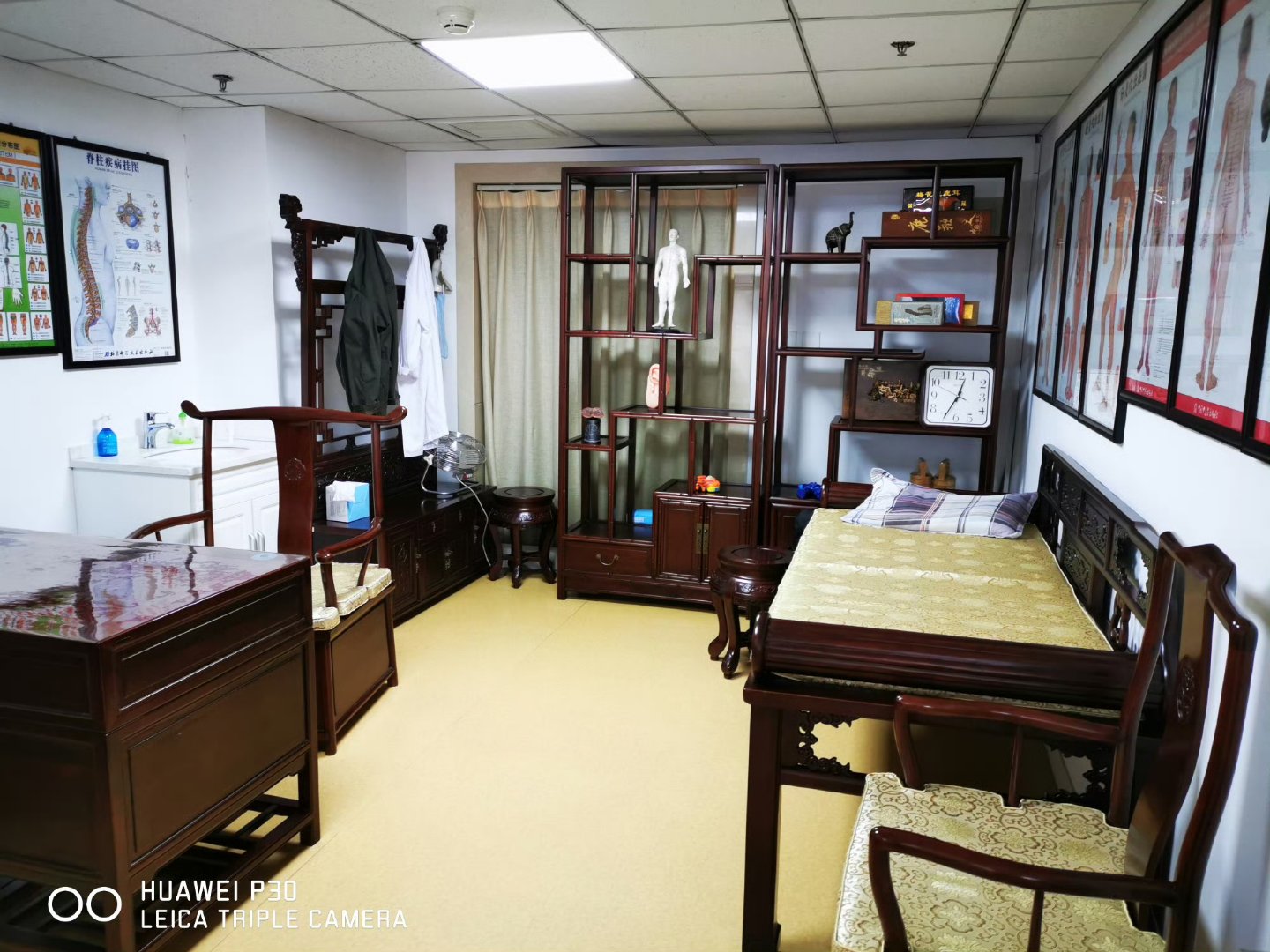 "健康是身体,心理和社会福祉的完全状态,而不仅仅是没有疾病或虚弱