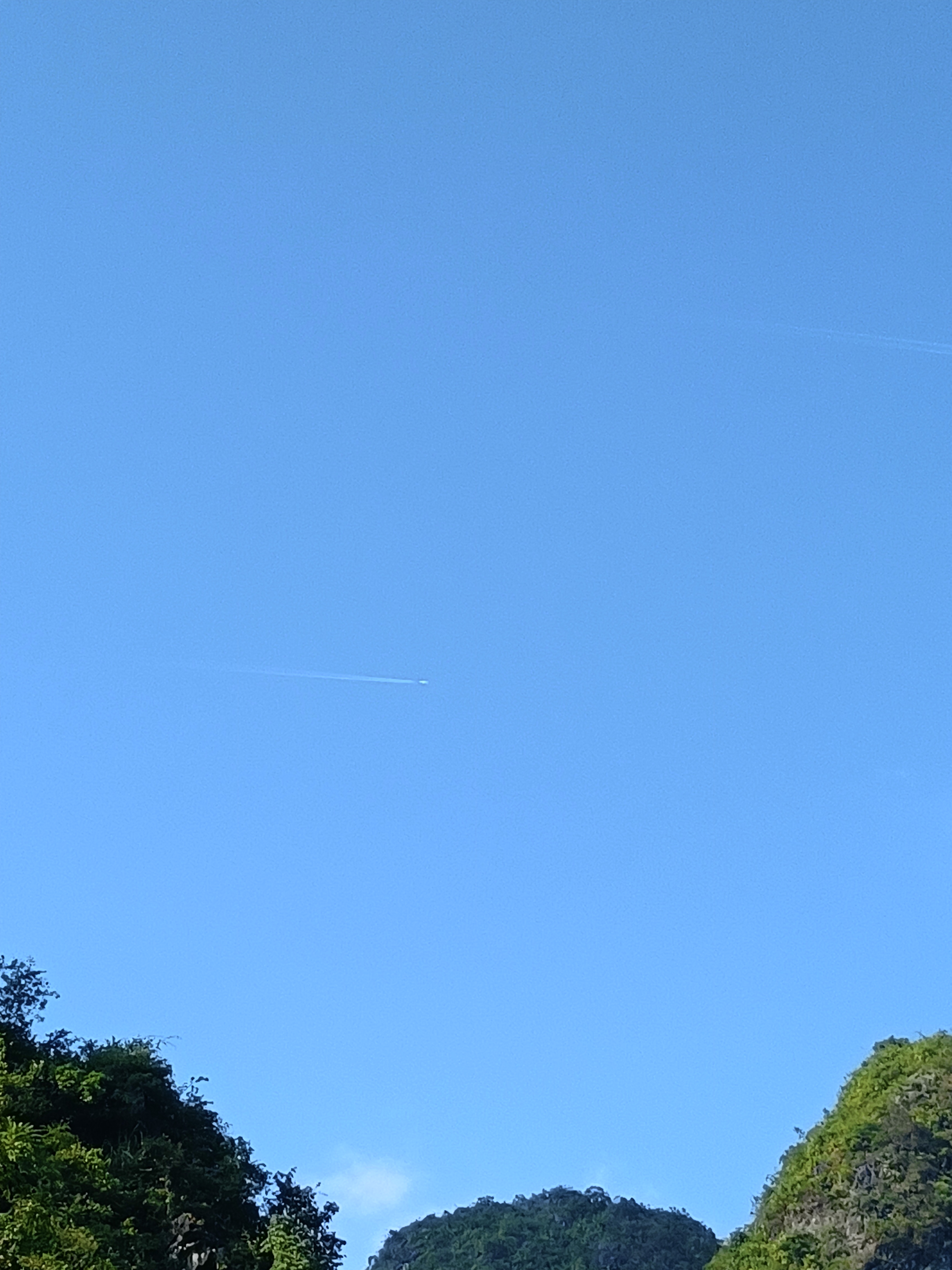 天空是蓝的,万里晴空,一片湛蓝