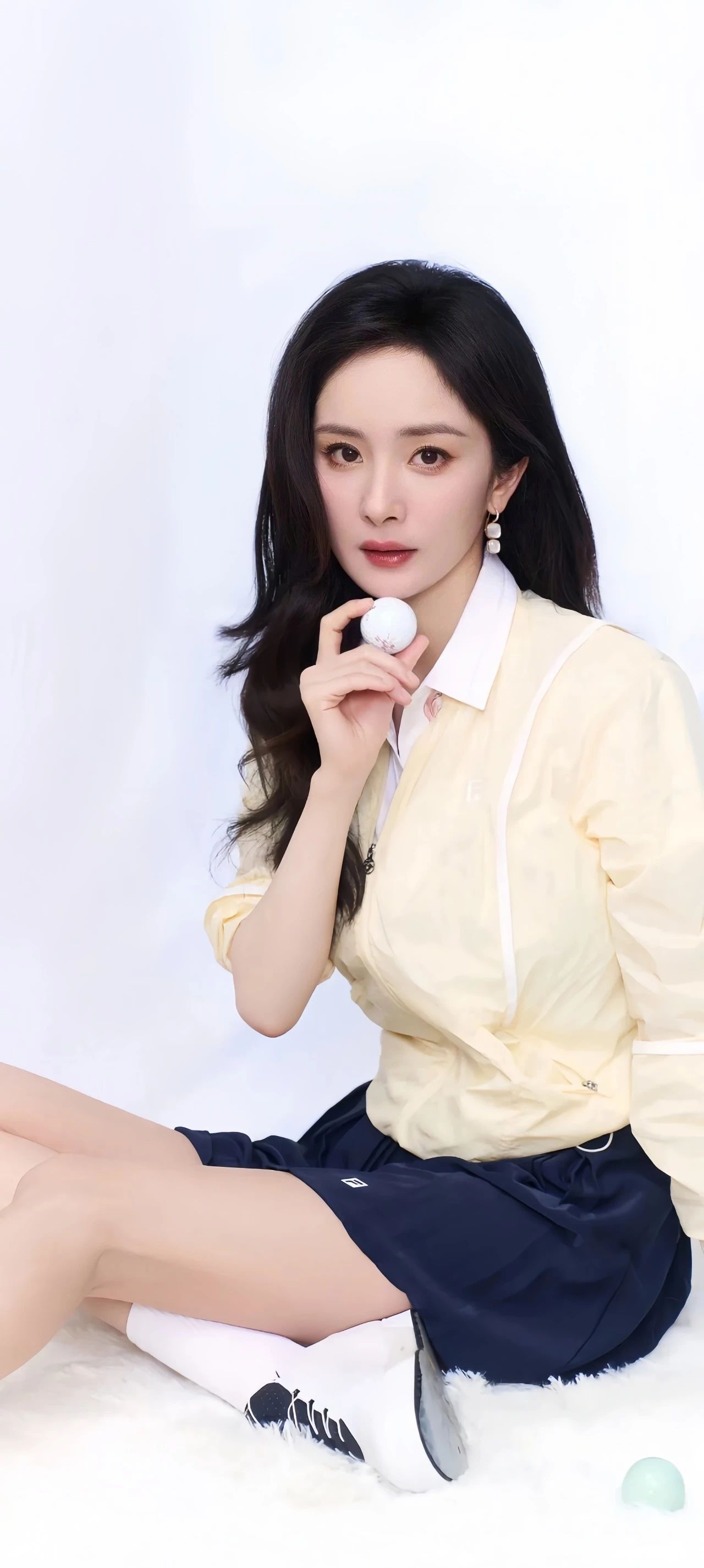 杨幂美照来袭,快来围观~👀💕