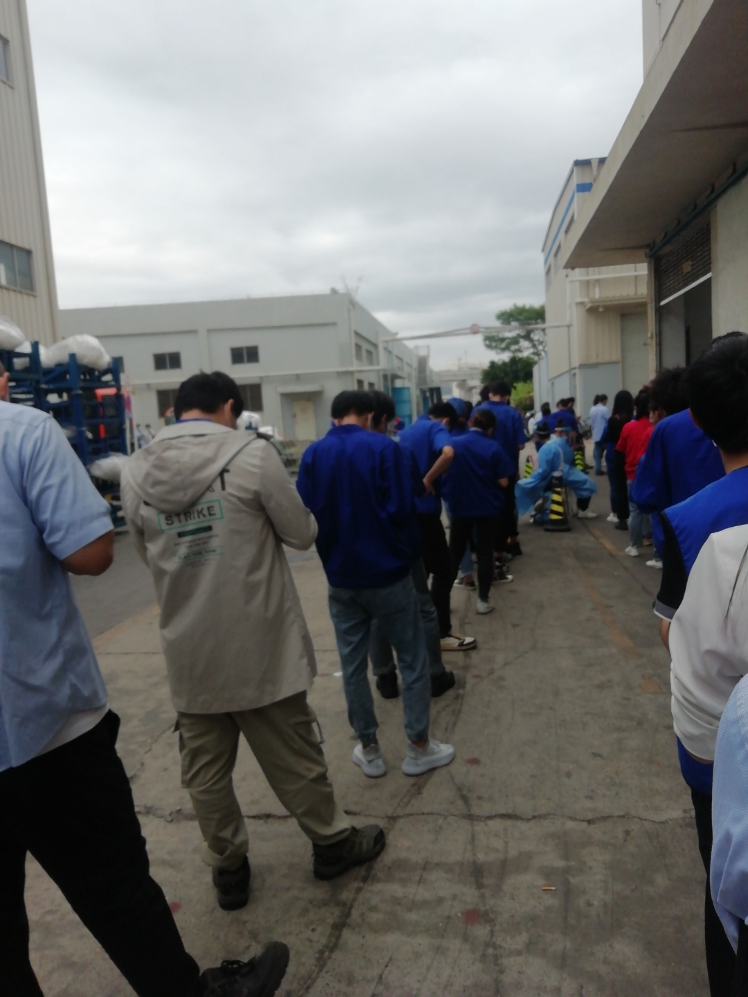 深圳比亚迪坪山总部第二轮大规模核酸筛查