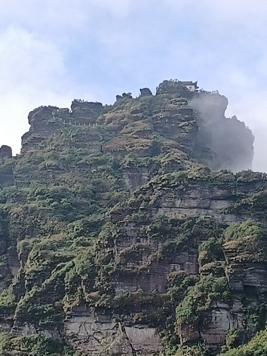 5米,也是武陵山脉的最高峰.