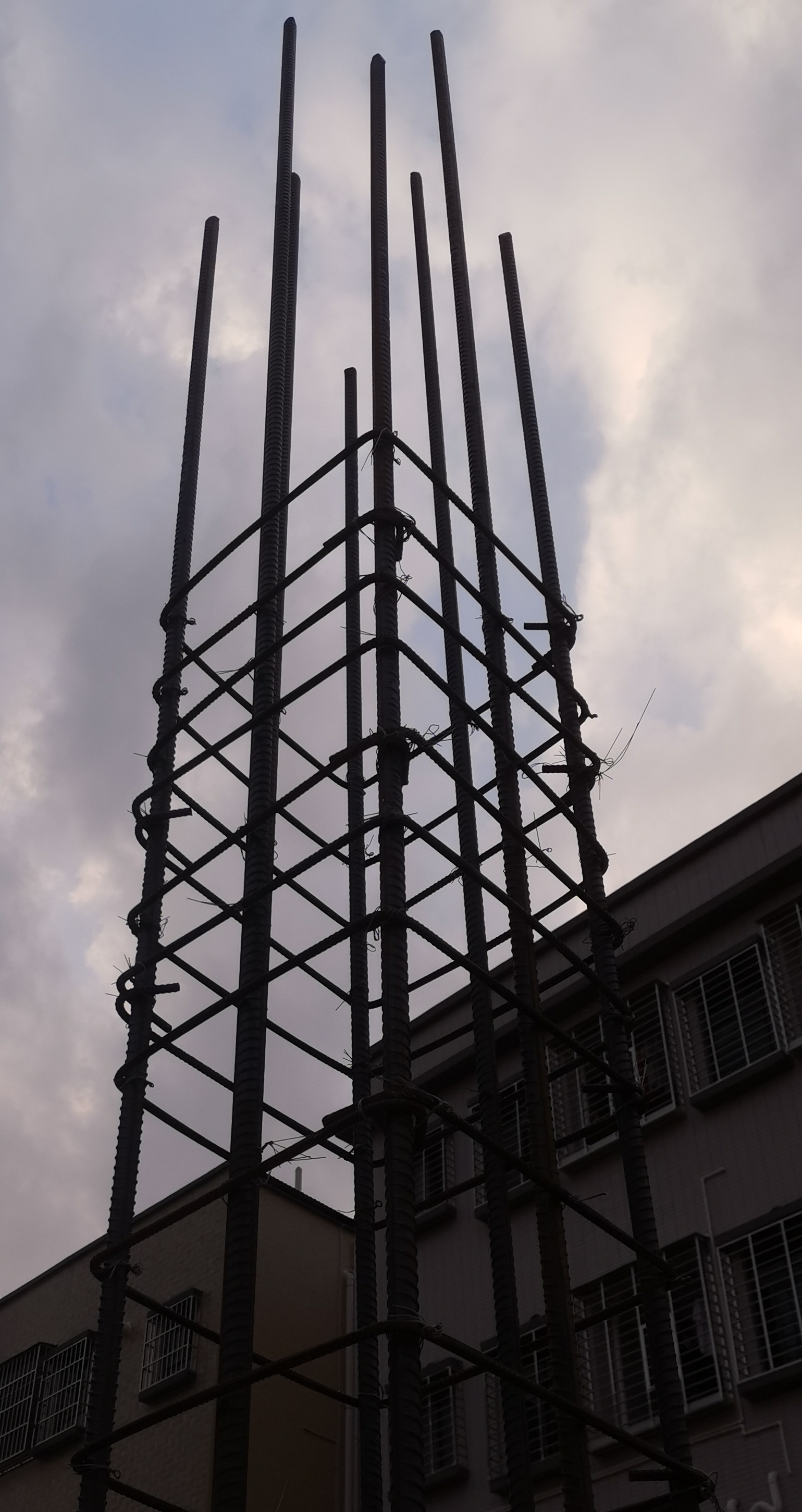 40x40方柱这样扎钢筋行吗?