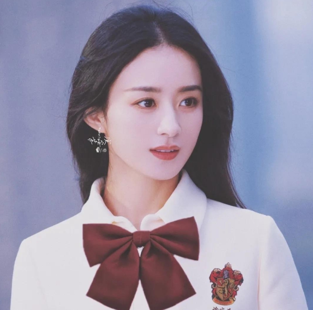 赵丽颖的美图来啦!萤火虫们快快收藏!喜欢点赞 关注 收藏!