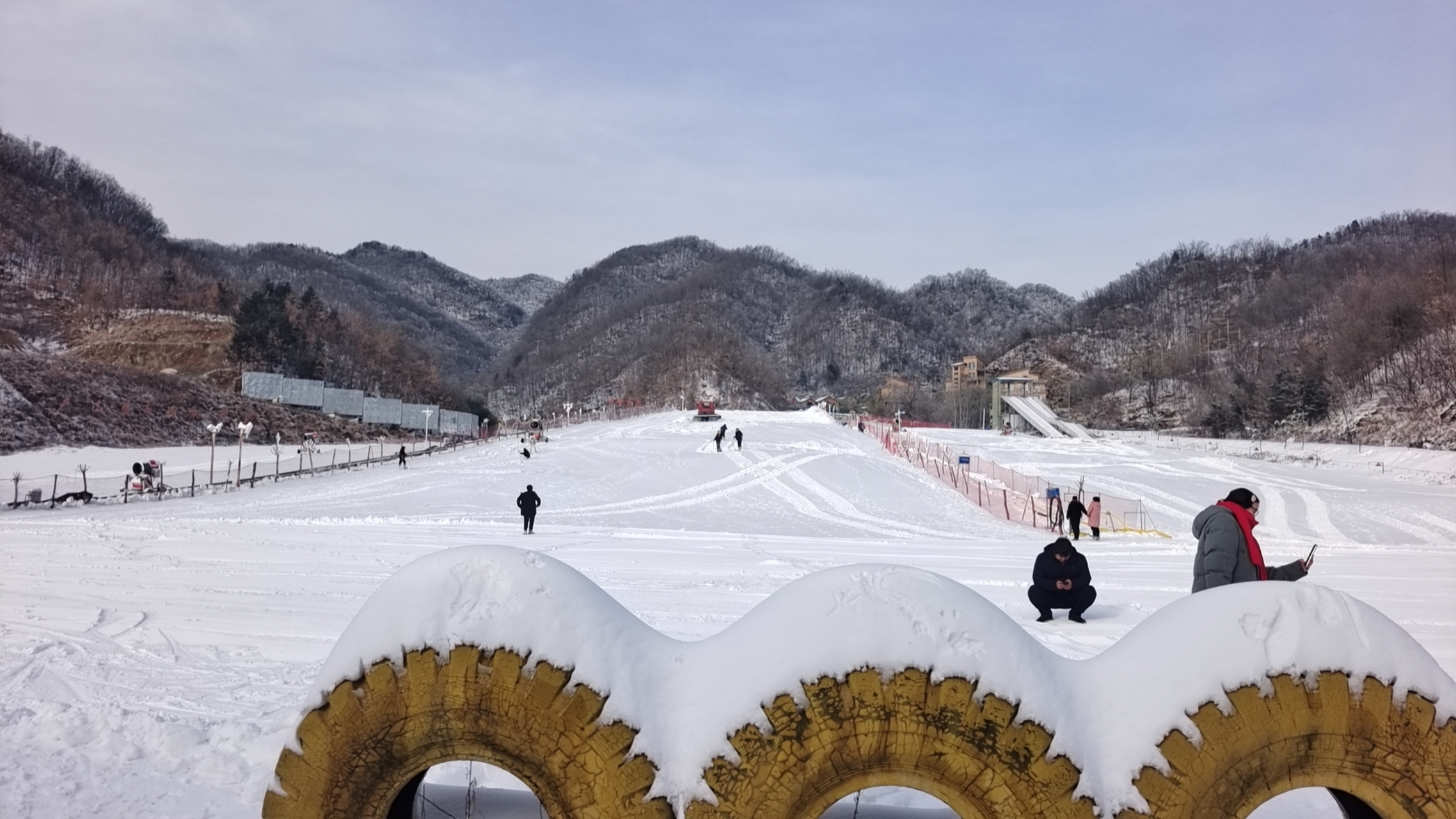 曲沃冰雪王国滑雪场图片