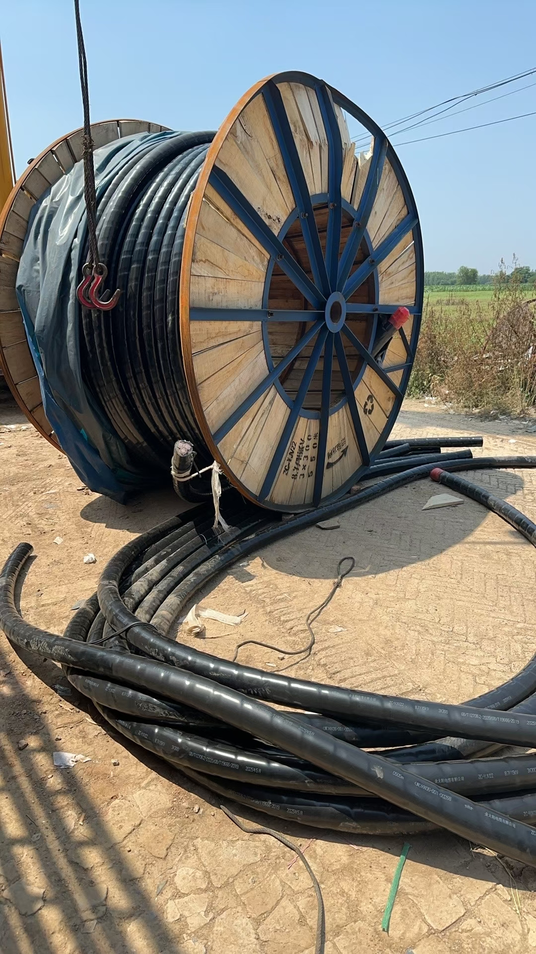 全国诚信上门回收各种型号铜铝方面新旧电线电缆,工程余缆高低压,施工