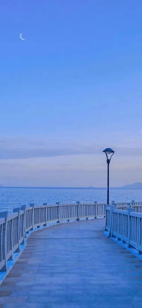 2023送你蓝色清新壁纸,让生活换一种心情 一直以来都很喜欢清新的蓝色