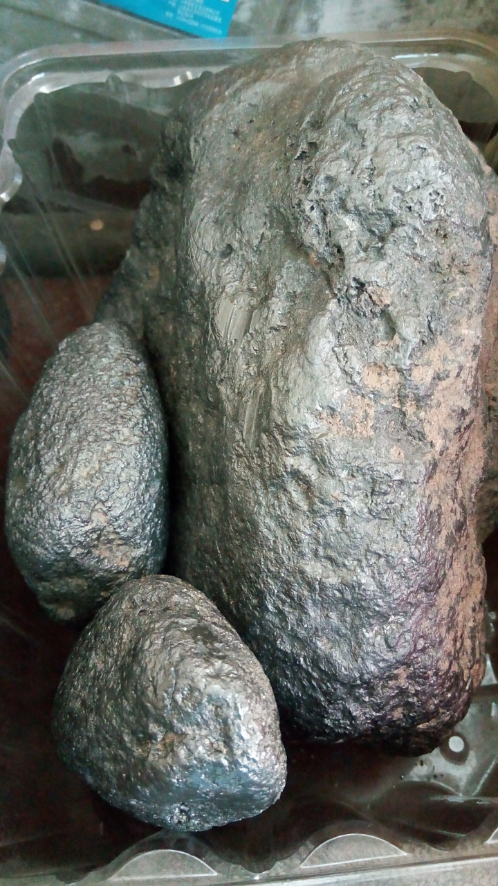 稀有金属陨石锎