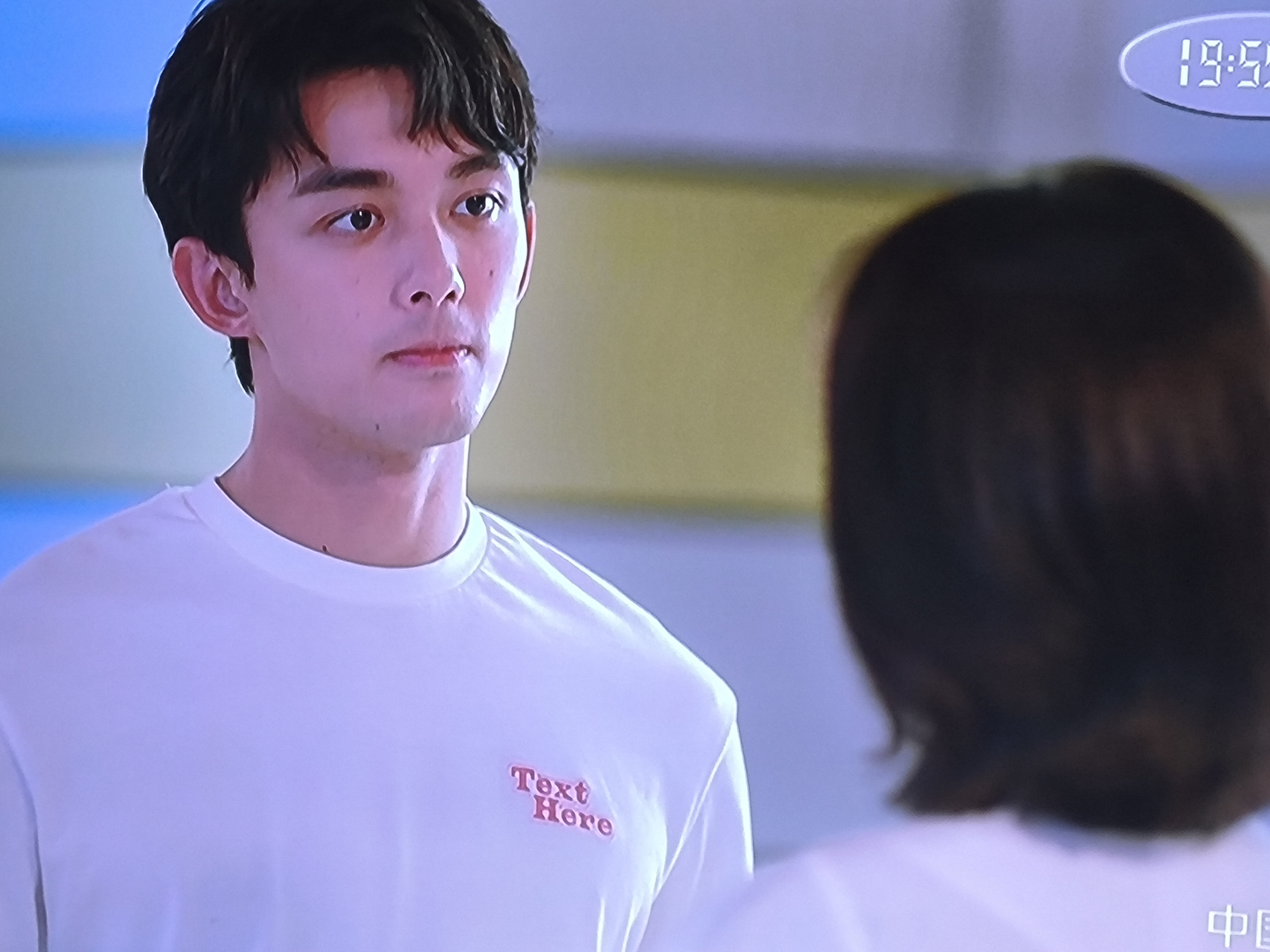 女大男10岁,姐弟恋        《爱情而已》这部正在央视八台热播的电视