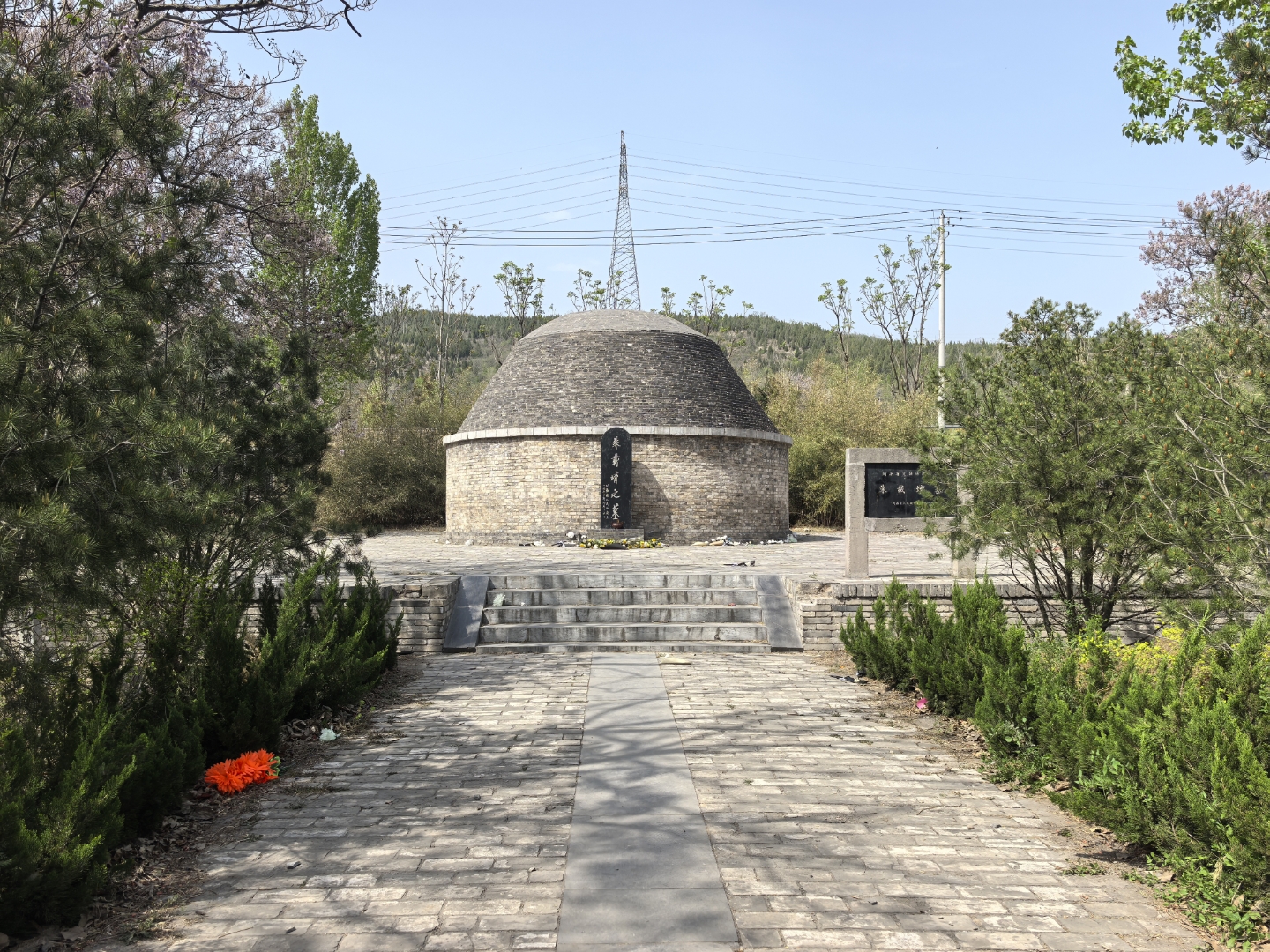 朱载堉是明朝数学家,音乐家和乐律学家,其墓地位于