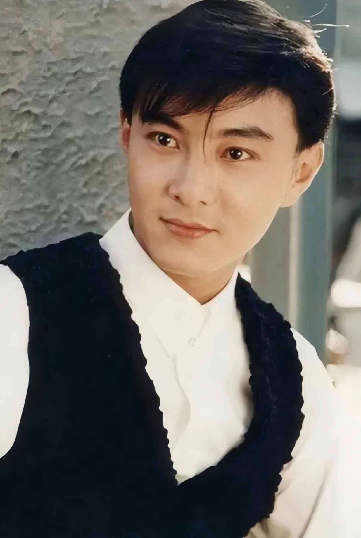 不亏是女装大佬哈!#张卫健# #女装大佬的日常