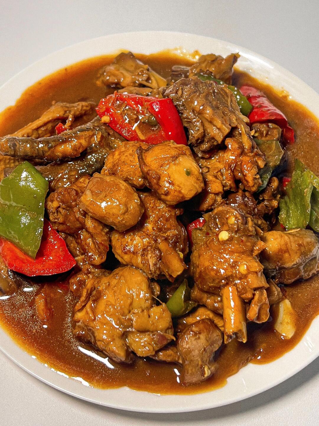 生炒鸡块图片辣椒炒鸡肉鸡肉炒辣椒青椒鸡块图片炒鸡肉爆炒鸡块图片