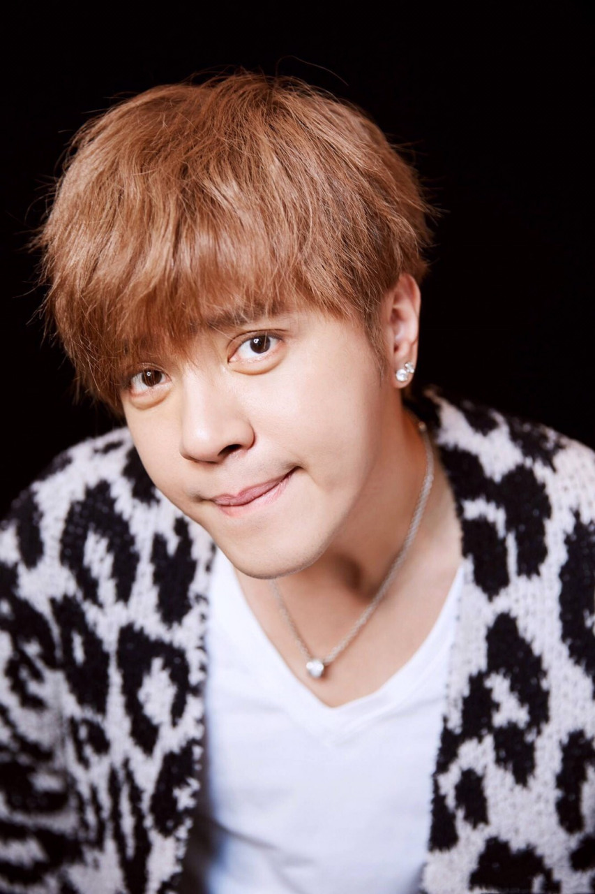 万物皆可云# 4月30日,据台媒报道称罗志祥将会开记者会对自己"劈腿"