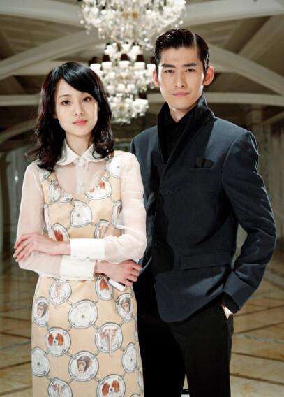 万物皆可云# 据说当初郑爽与张翰在拍摄《胜女的代价》时,张翰杀堑浇