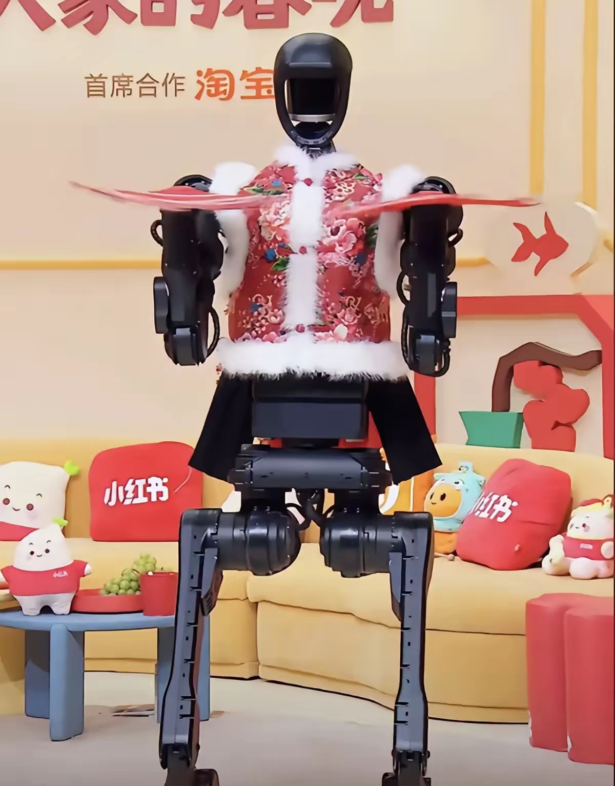 大过年的,美国股市崩盘,美国人先是慌了,美国人很少过中国的春节,他们