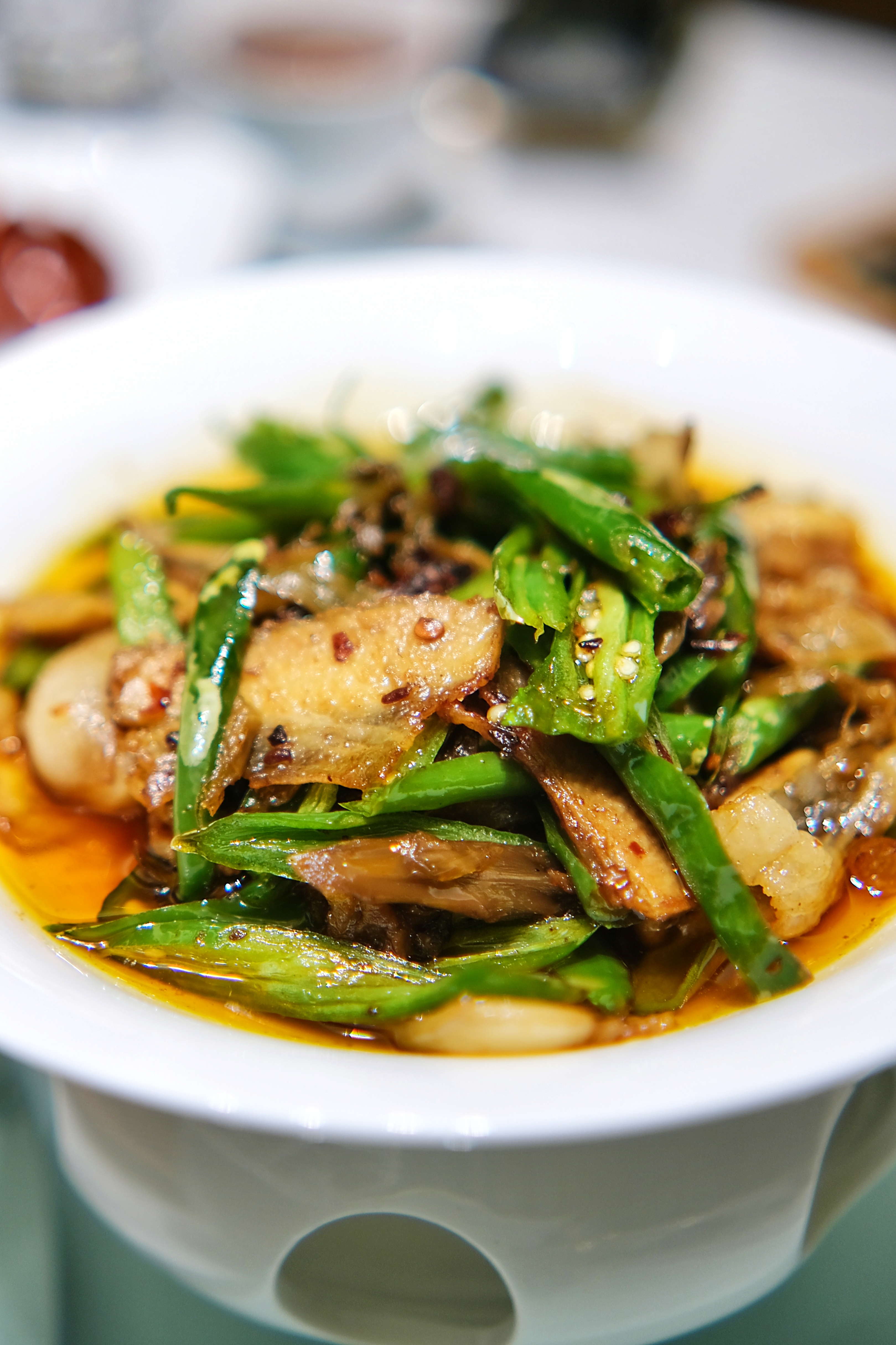 时令美味[emoji]1f372[/emoji]漾亚·雍雅合鲜火锅和初冬细雨也太配了