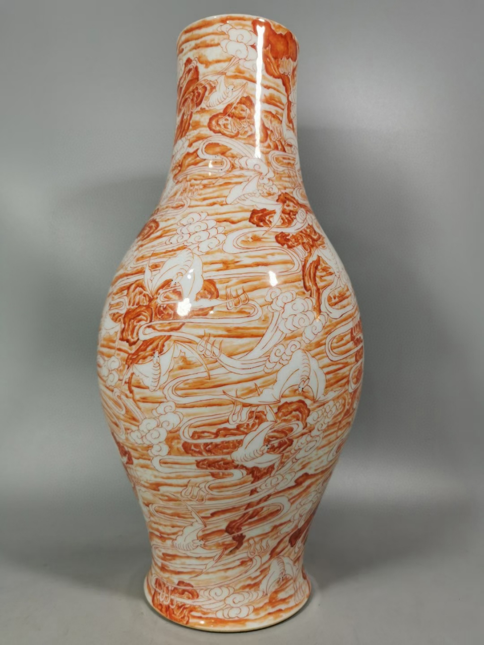 清中期矾红洪福齐天橄榄瓶